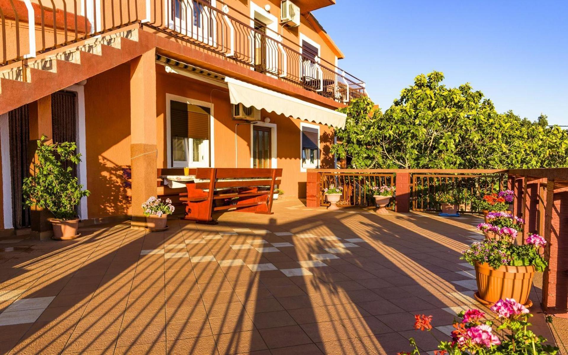 Apartments Jase Lukovo Šugarje Zewnętrze zdjęcie